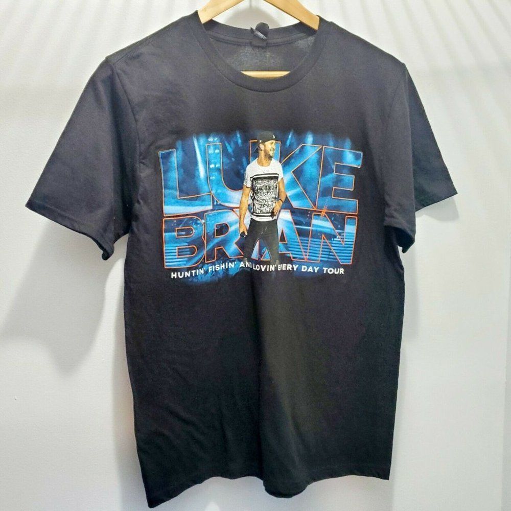 Luke Bryan Huntin' Fishin' And Lovin' Every‎ Day 2017 Concert Tour T-Shirt M